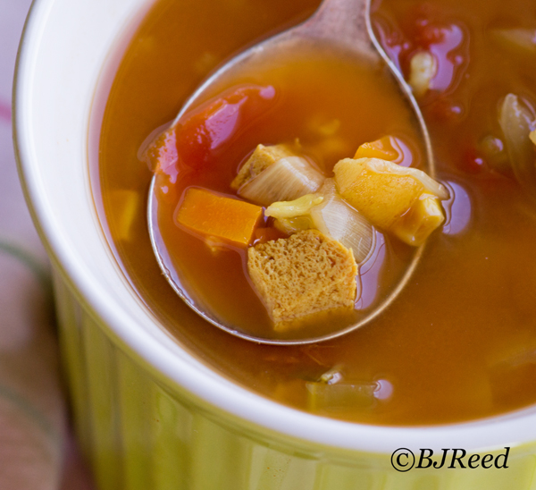 Cup No-chicken Tomato Rice Soup