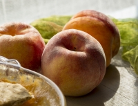 PEACHES and PEACH PIE