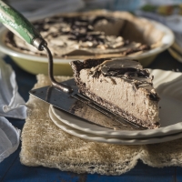 PEANUT BUTTER CUP PIE